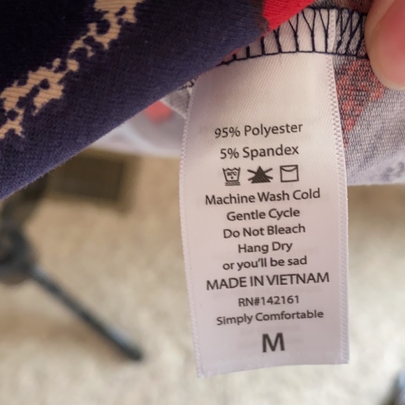 • Lularoe Irma Top • - Picture 5 of 6